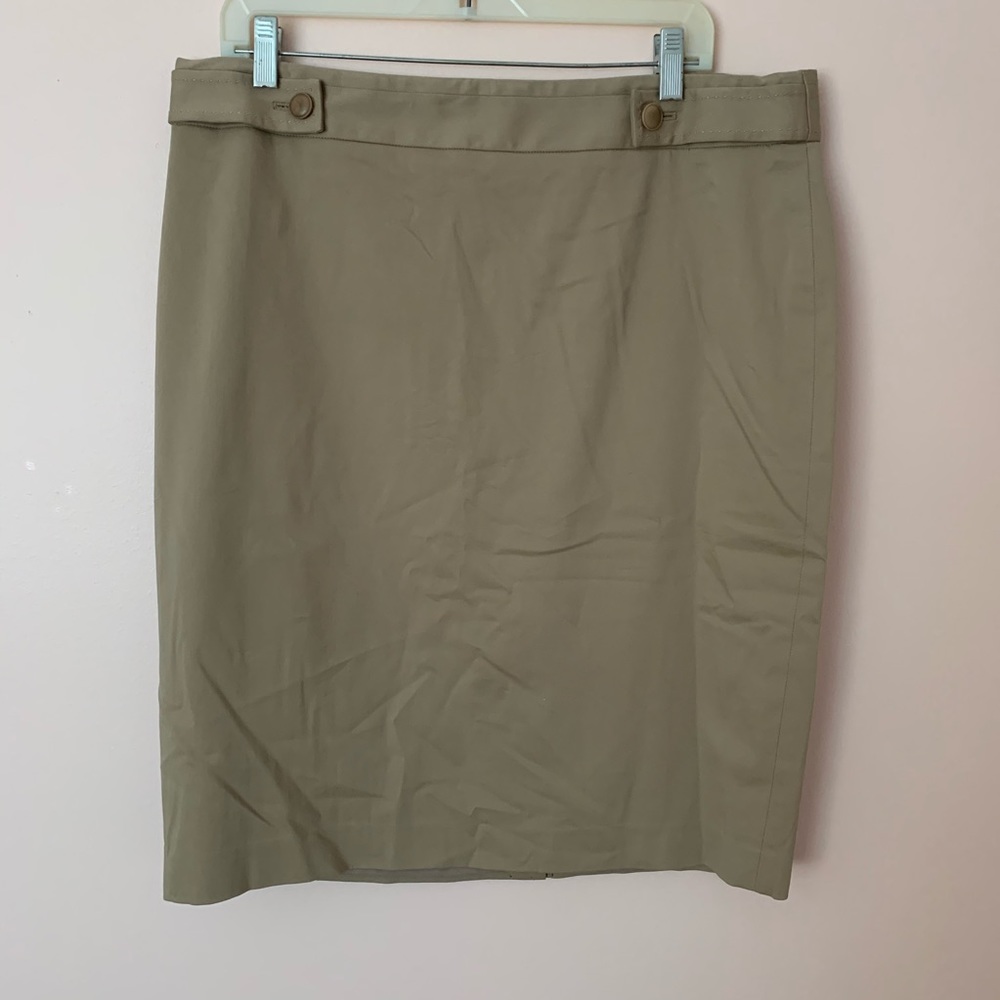 Khaki skirt